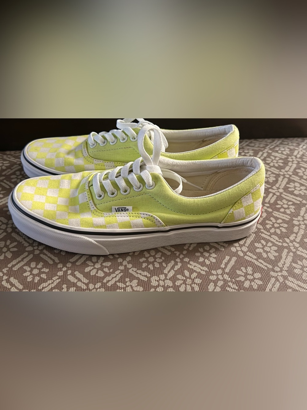 Vans era checkerboard neon green canvas casual sneaker shoes woman size 8 men’s